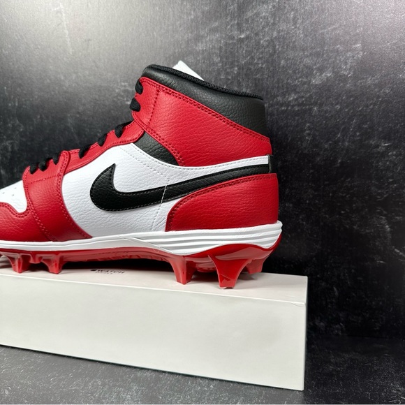 AIR JORDAN 1 MID TD CHICAGO MENS FOOTBALL CLEATS SIZE 10 LEATHER WHITE RED BLACK - Picture 11 of 11